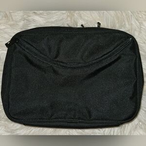 U.S. Luggage Hanging Travel Toiletry Bag Black | Multi-Compartment Organizer